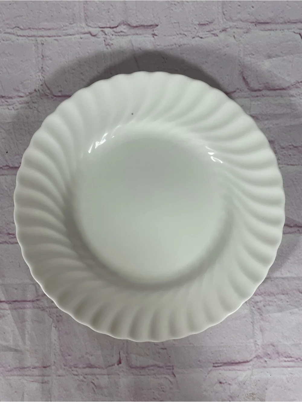 Vintage Minton White Fife Bone China Salad Plates 7 7/8” England Discontinued